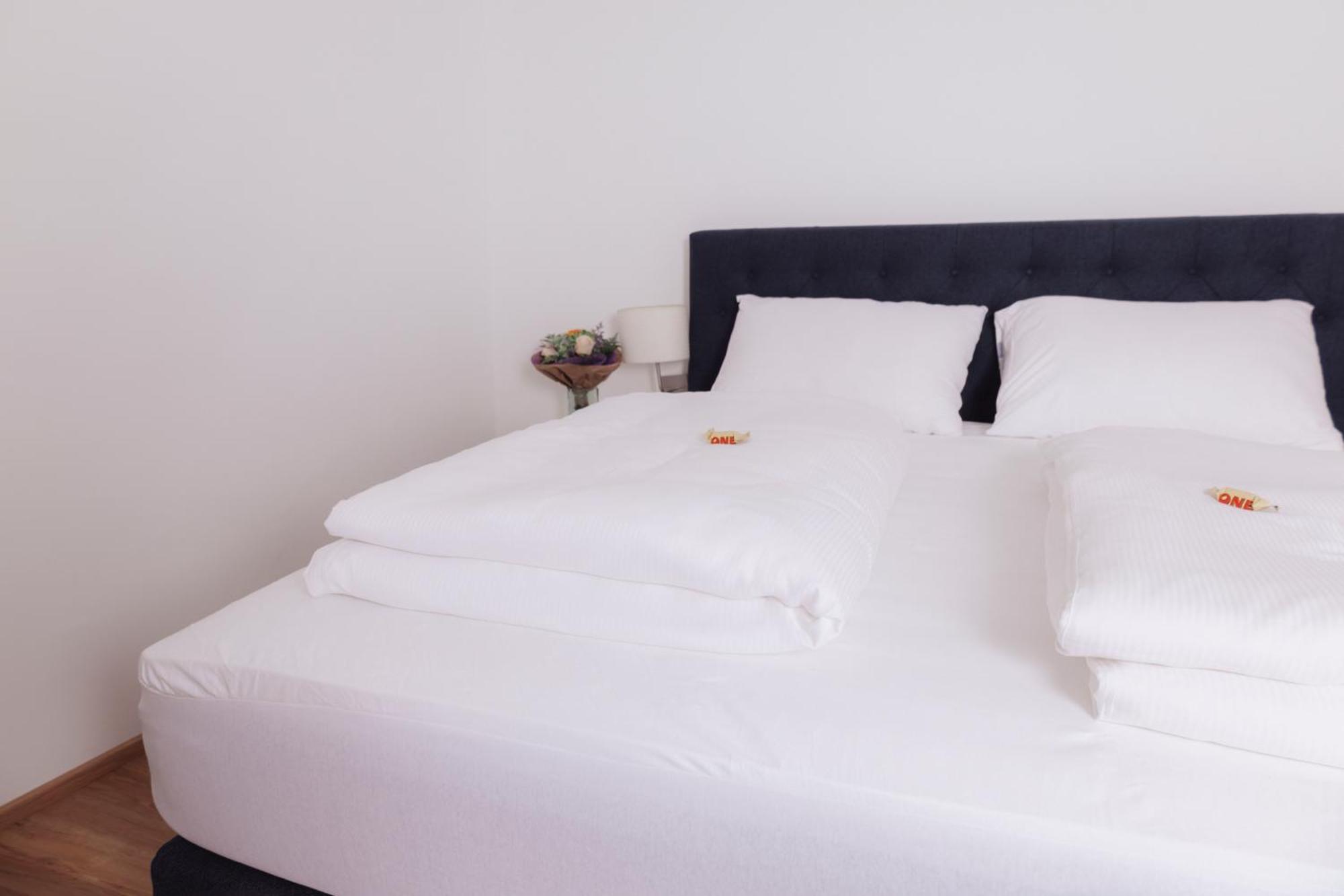 Cityhotel Am Domplatz Self-Checkin Klagenfurt am Woerthersee Zewnętrze zdjęcie