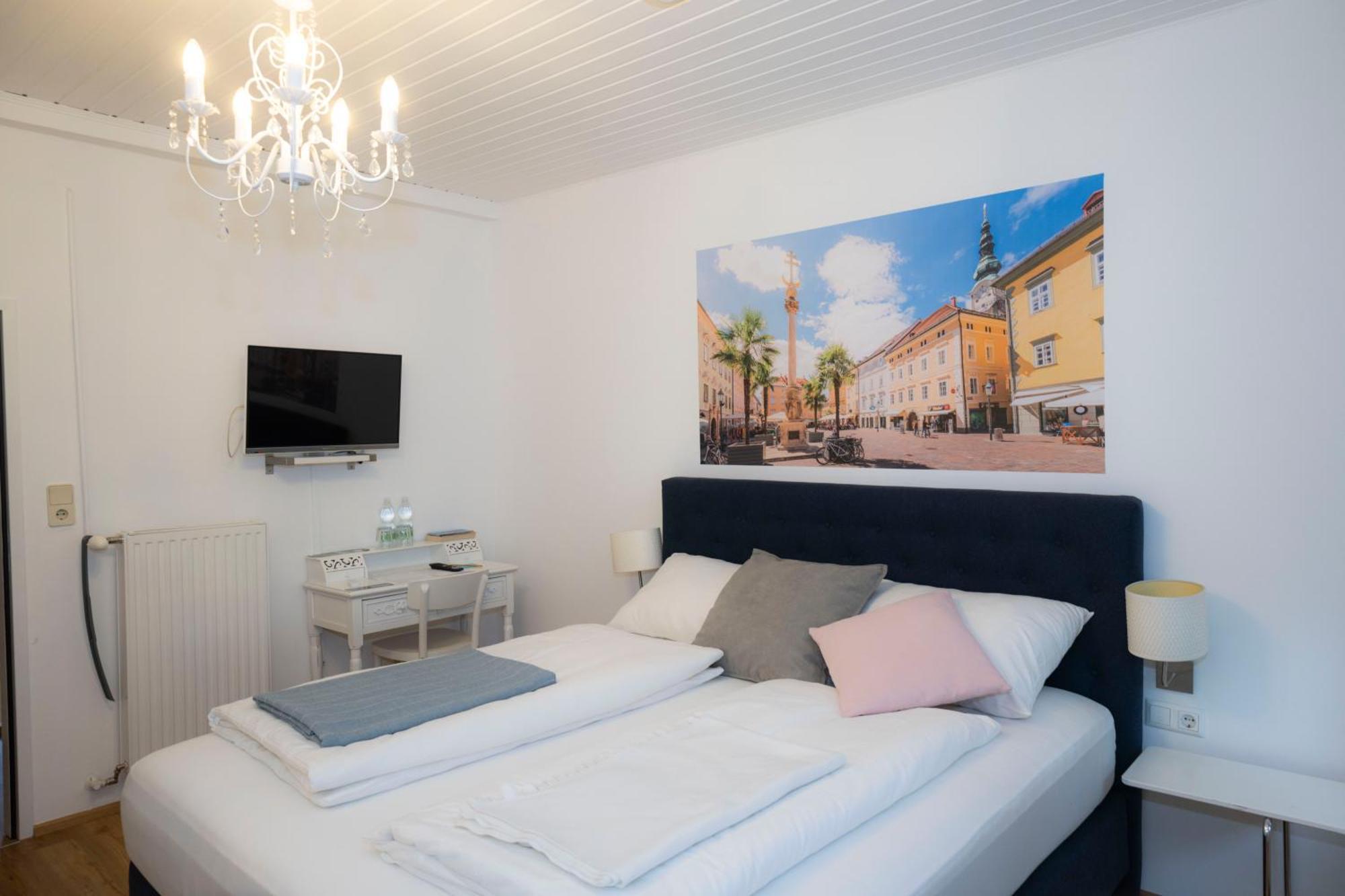 Cityhotel Am Domplatz Self-Checkin Klagenfurt am Woerthersee Zewnętrze zdjęcie
