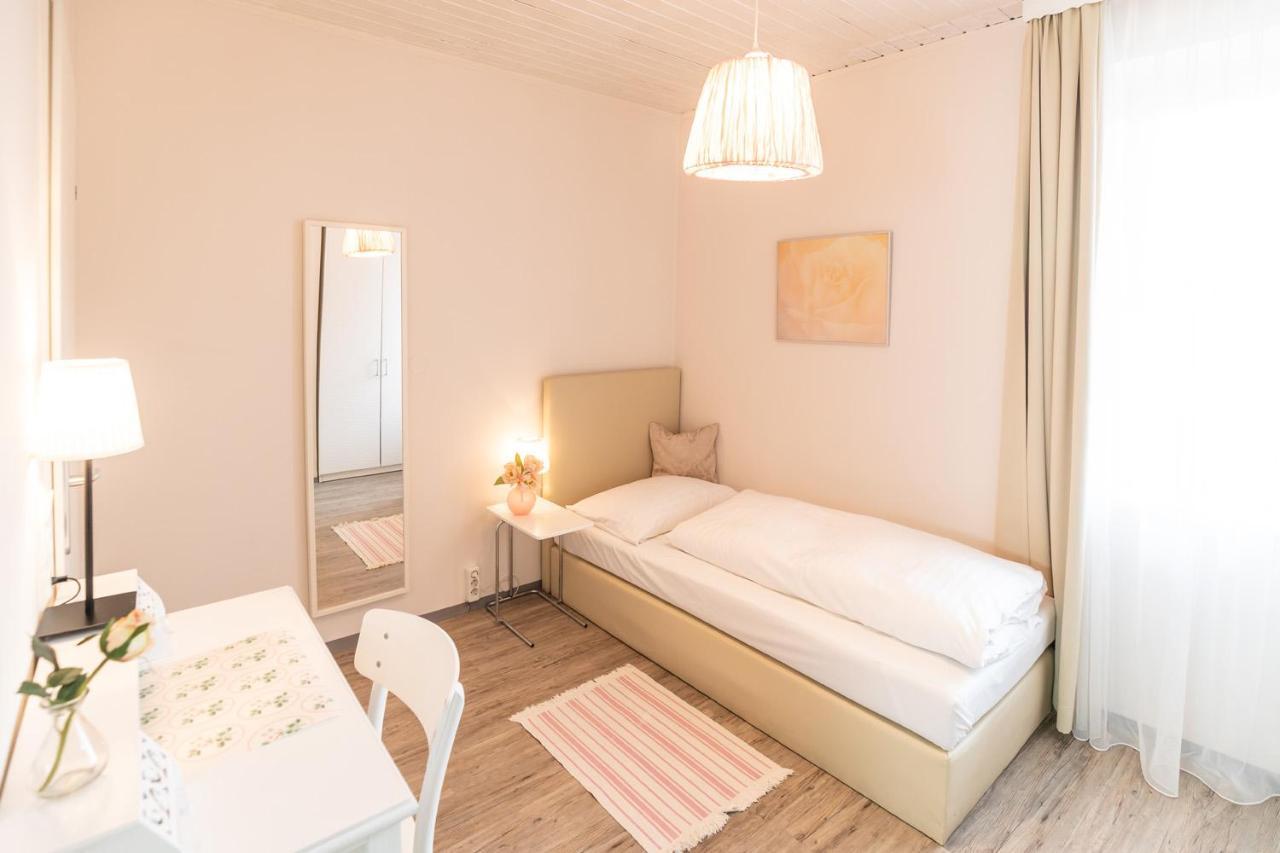 Cityhotel Am Domplatz Self-Checkin Klagenfurt am Woerthersee Zewnętrze zdjęcie