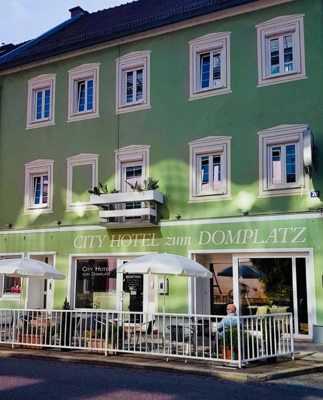 Cityhotel Am Domplatz Self-Checkin Klagenfurt am Woerthersee Zewnętrze zdjęcie